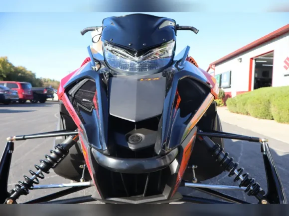2025 Yamaha Snowmobile Sidewinder L-TX SE - Image 7