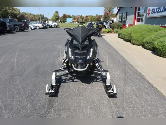 2018 Polaris Snowmobile 800 Switchback Assault 144 ES 2.0 - Image 7