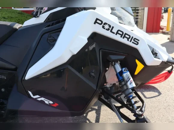 2021 Polaris Snowmobile 850 Indy VR1 137 SC - Image 7