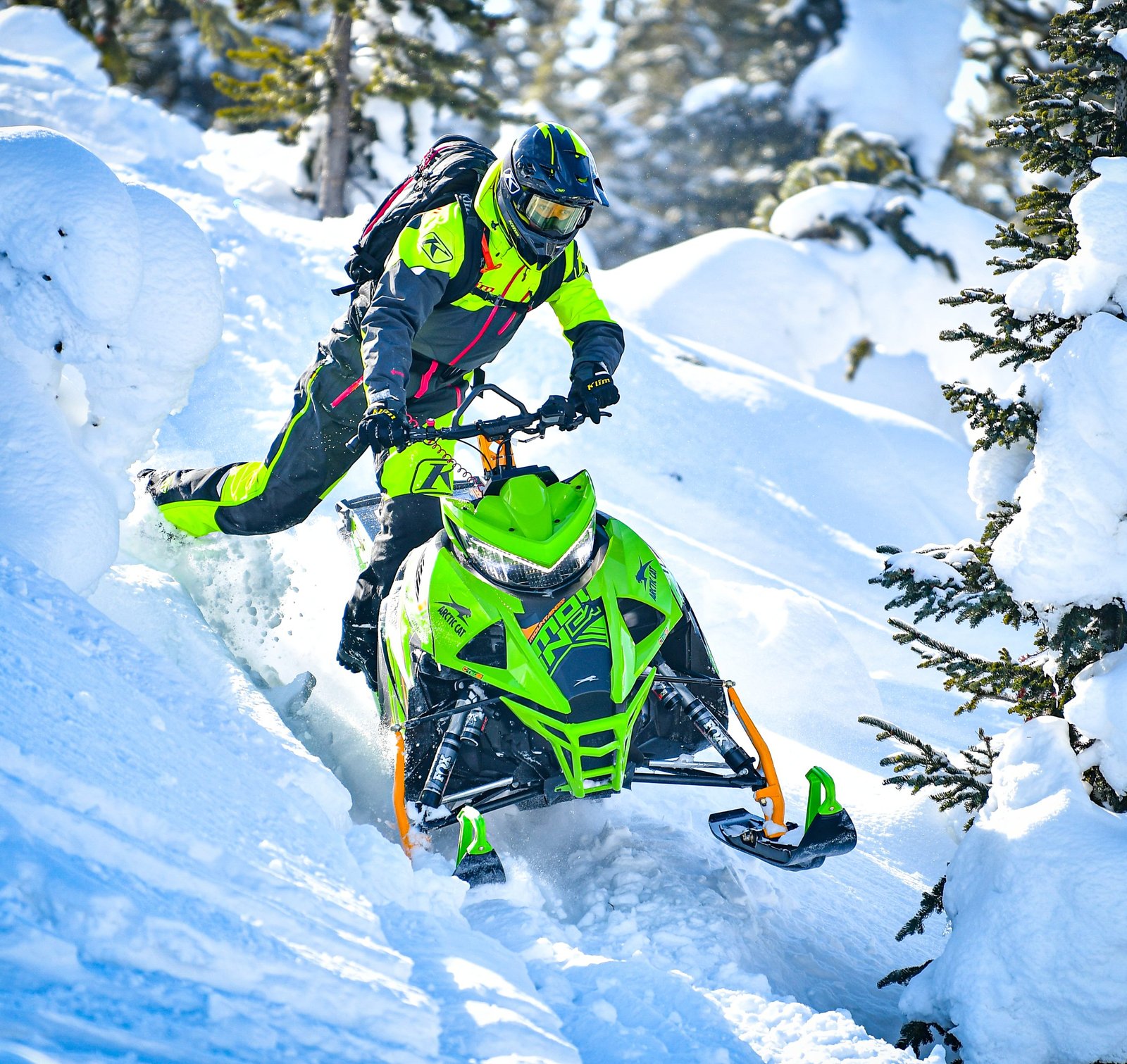 ARCTIC CAT